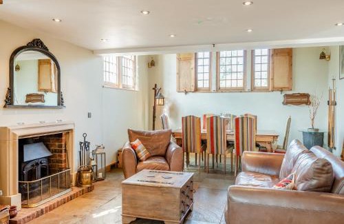 Quendon House | Discover The Old Parish Hall: Pet and Child Friendly Stay