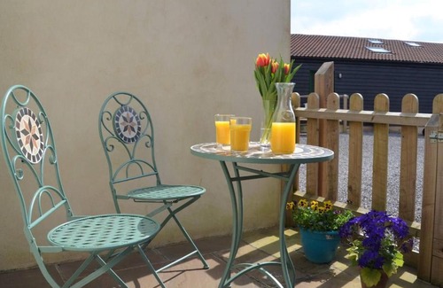 Nunney House | Discover The Old Parlour: Rated 10/10 & Family Friendly