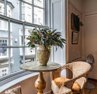Ramsgate House | Quirky Escape at The Old Post Office - Child Friendly Haven