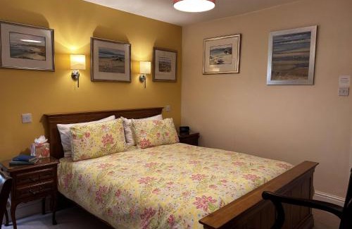 Glentham Bed & Breakfast | Discover The Old Posthouse B&B: Rated 9.7/10 by Guests
