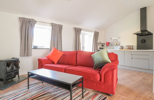 Aymestrey Cottage | Romantic Getaway at The Old Power House Cottage 2