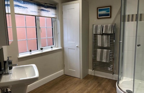 Thame Apartment | Discover The Old Printworks: Family-Friendly Apartment in Thame