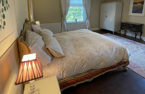 Sturton By Stow Bed & Breakfast | Historic Old Rectory with En-Suite Comfort and Top Amenities