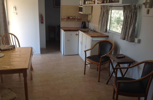 Merriwagga Cabin | Relax at The Old School Merriwagga with Family-Friendly Amenities
