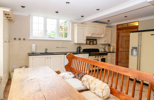 Wereham Cottage | Cozy Old School Retreat: Pet Friendly with Open Fire