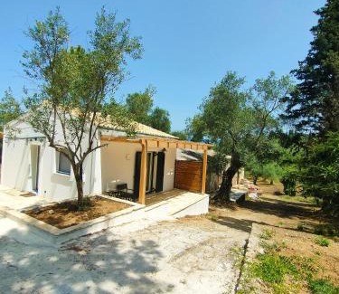 Vatos House | Explore The Old Stables Apartment with Oceanfront Views