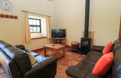 Blandford Forum House | Elegant Stays at The Old Stables - 5-Star Pet-Friendly Retreat