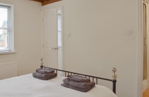 Sugnall House | Unforgettable Stays at The Old Stables - Guest Rated 9.8