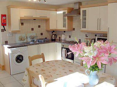Horncastle House | Delightful Stay at The Old Stables - 4-Star & Family-Friendly
