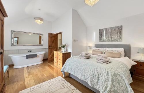 Cornwall House | The Old Stables Waterrow