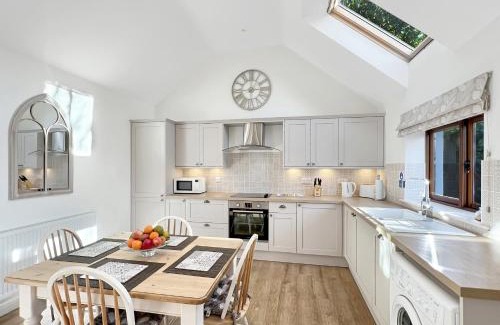 Cornwall House | The Old Stables Waterrow