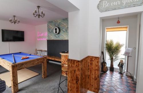 Withernsea House | Experience The Old Station House: Pet-Friendly Retreat