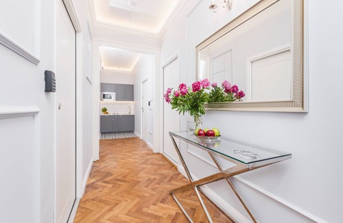 Piasek Południe House | Discover The Old Town View: Family-Friendly Getaway