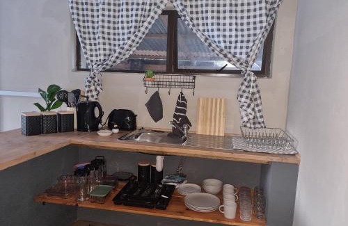 Bedford Apartment | Cozy Family Retreat at The Old Vicarage Flat
