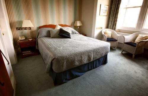 Worfield Hotel | Pet Friendly Getaway at The Old Vicarage - Rated 9/10