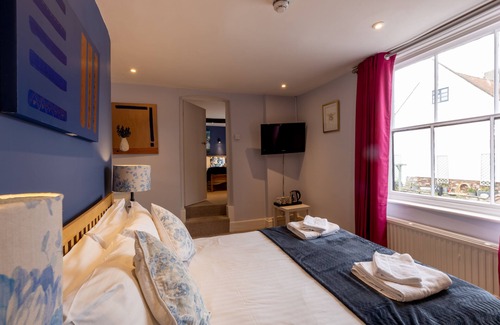 Bridgwater Hotel | Exceptional Stays at The Old Vicarage with Family-Friendly Amenities