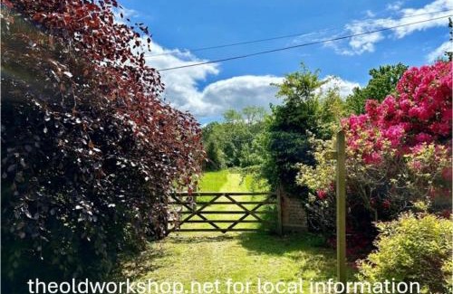 Wadhurst House | Discover The Old Workshop in Wadhurst - Rated 9.6/10!