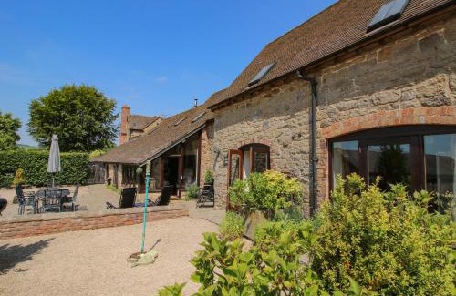Wall-under-heywood House | Discover The Olde Cow House: 5-Star Pet-Friendly Retreat