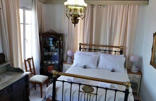 Kokkari House | Historic Kokkari Retreat: Family-Friendly with Kitchen Access