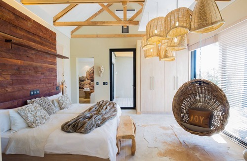 Windhoek Hotel | Discover The Olive Exclusive All-Suite Hotel with Spa & Pool