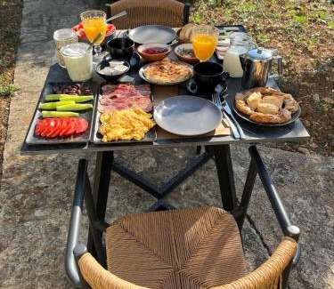 Archanes House | Relaxing Olive Grove Cottage with Private Pool & Ocean View