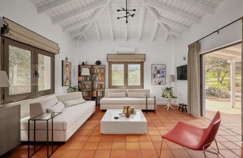 Archanes House | Relaxing Olive Grove Cottage with Private Pool & Ocean View