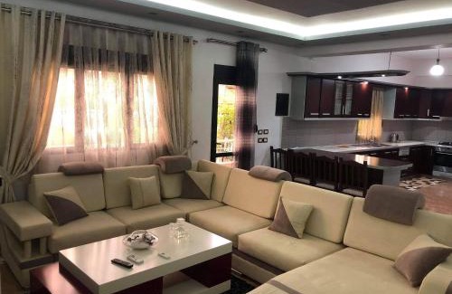Elbasan Apartment | Villa Ceni 2: Guest Rated 9.5, Pet & Child Friendly Stay