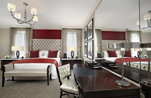 St. Lawrence Hotel | Discover The Omni King Edward Hotel: 4-Star Elegance and Comfort