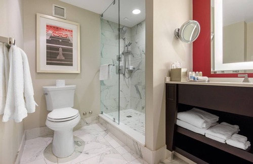 St. Lawrence Hotel | Discover The Omni King Edward Hotel: 4-Star Comfort Awaits