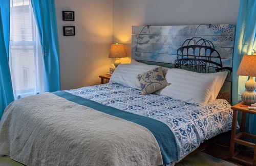 Brattleboro Bed & Breakfast | Discover The One Cat B&B: Eco-Friendly Retreat with Breakfast