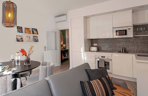 La Victoria Apartment | Oceanfront 'The One' Apartment with Balcony & Free Wi-Fi