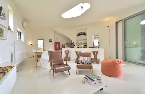 Noto House | Experience Villa Vendicari: Oceanfront Retreat Awaits