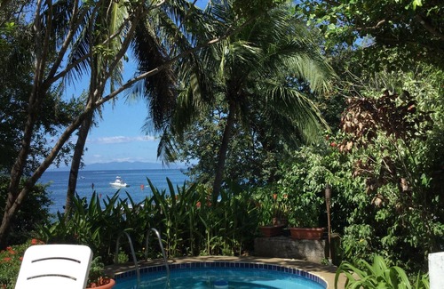 Playa Ocotal Apartment | Beachfront Studio with Dipping Pool & Ocean Views