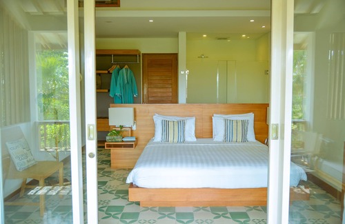 Jimbaran Bay Hotel | Discover The Open House Bali: 4-Star Ocean View Retreat