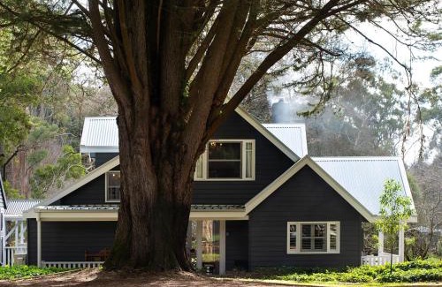Daylesford House | Family-Friendly Retreat at The Orchard - 4-Star Comfort