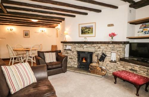 Levens House | Discover The Orchard: Family-Friendly Retreat with 9.5 Rating
