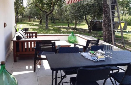 Castiglione del Lago Apartment | Guest Rated 10/10: The Orchard House with Pool & Breakfast