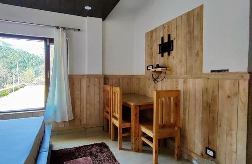 Rajgarh Bed & Breakfast | Budget-Friendly Stays at The Orchard - Child Friendly Haven