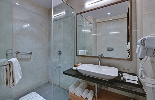 Jamnagar Hotel | Top-Rated Stay at The Orchid Jamnagar with Pool & Dining