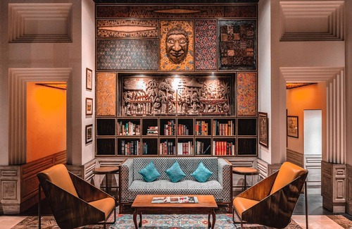 Bendungan Hilir Hotel | Elegant Orient Jakarta: A 4-Star Royal Hideaway Retreat