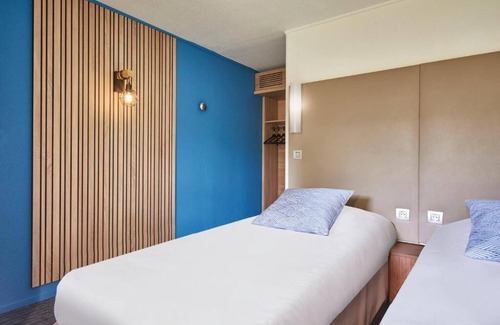 La Verriere Hotel | Relaxing Stay at The Originals City, Hôtel La Verrière