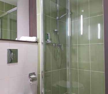Calais Frethun Hotel | Discover The Originals City, L'Haut' Aile in Coquelles