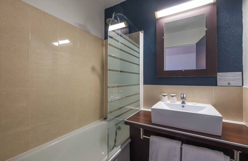 Montaudran - Lespinet Hotel | Discover The Originals Hotel Ariane in Enchanting Toulouse