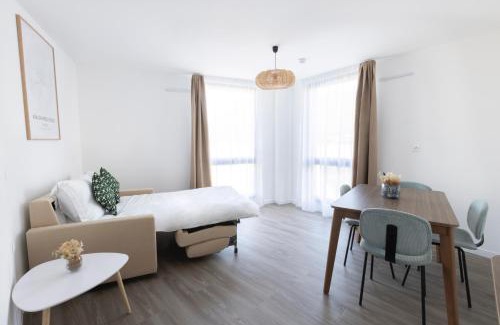 Sud Hotel | Discover The Originals Résidence Aix Schuman - Pet Friendly & Family-Oriented