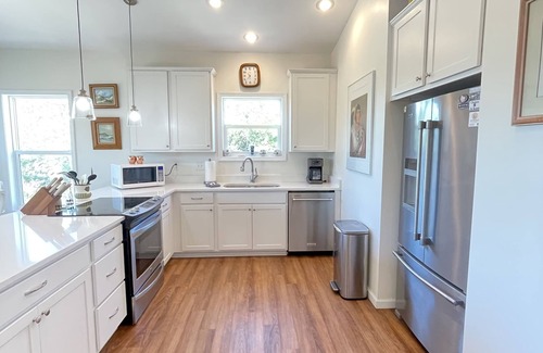 Indian Pass House | Pet-Friendly Retreat at The Osceola House, Rated 9.8/10