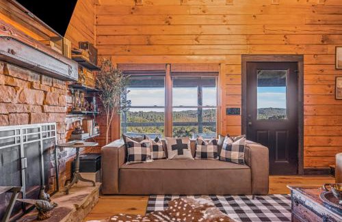 Ranger House | Relax at The Overlook: Family-Friendly Resort with Pool