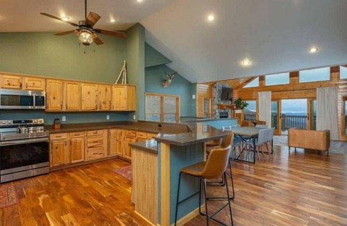 Wolf Laurel Cabin | Unforgettable Views with Golf Course & Movie Theater Access