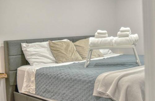 Portage La Prairie Apartment | Relax at The Ox + Bow: Pet-Friendly Retreat with Hot Tub