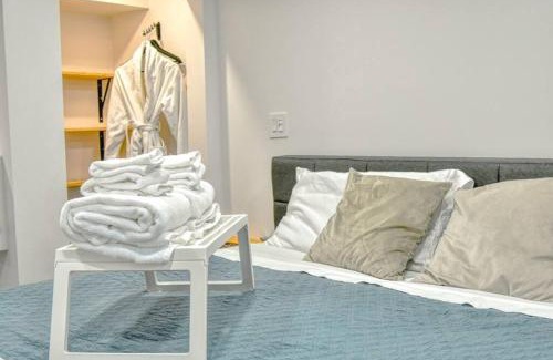 Portage La Prairie Apartment | Relax at The Ox + Bow: Pet-Friendly Retreat with Hot Tub