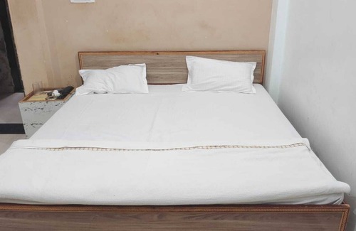 Sapotra Hotel | THE PACHOURI HOTEL & RESTAURENT